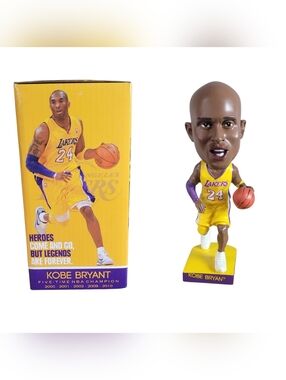 LA Lakers Kobe Bryant Retirement  Bobblehead Figure #24 Los Angeles Rare Mamba